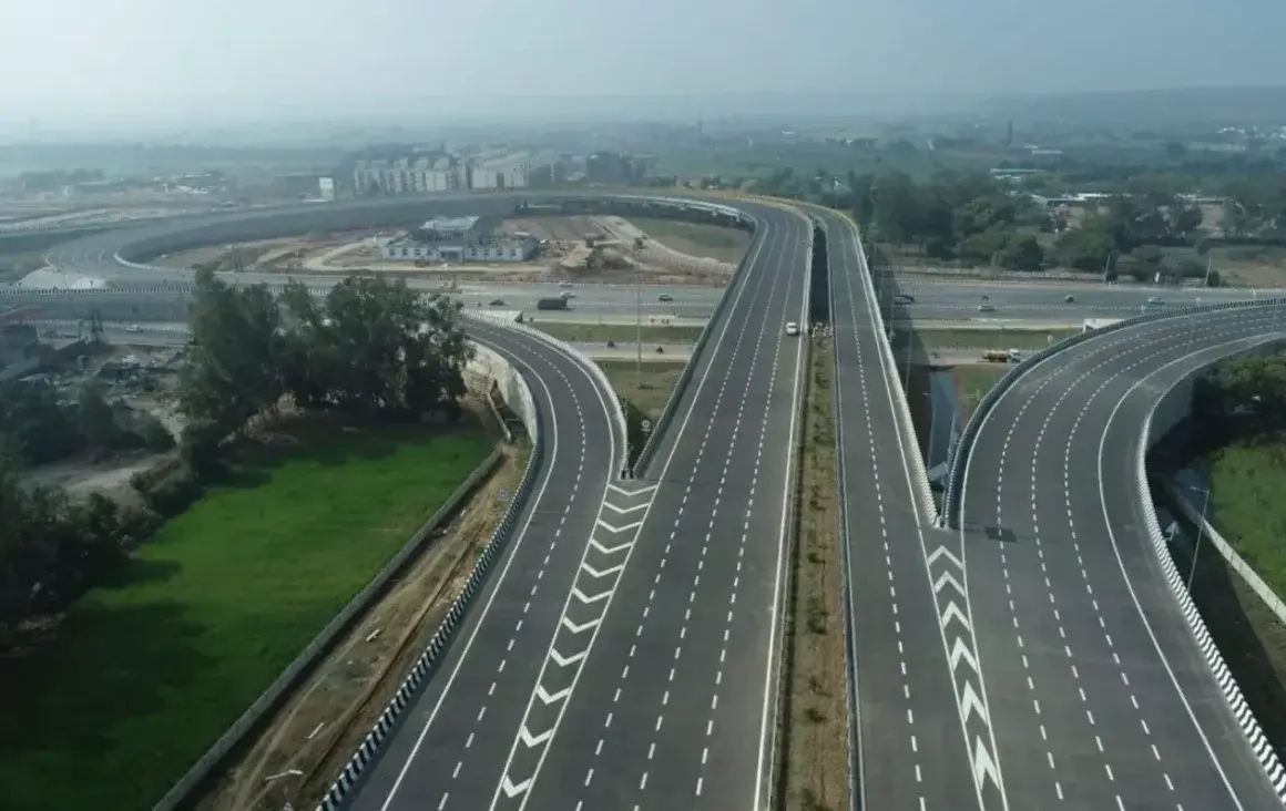 Road and Highway Types in India: A Complete Guide to Classifications and Rules